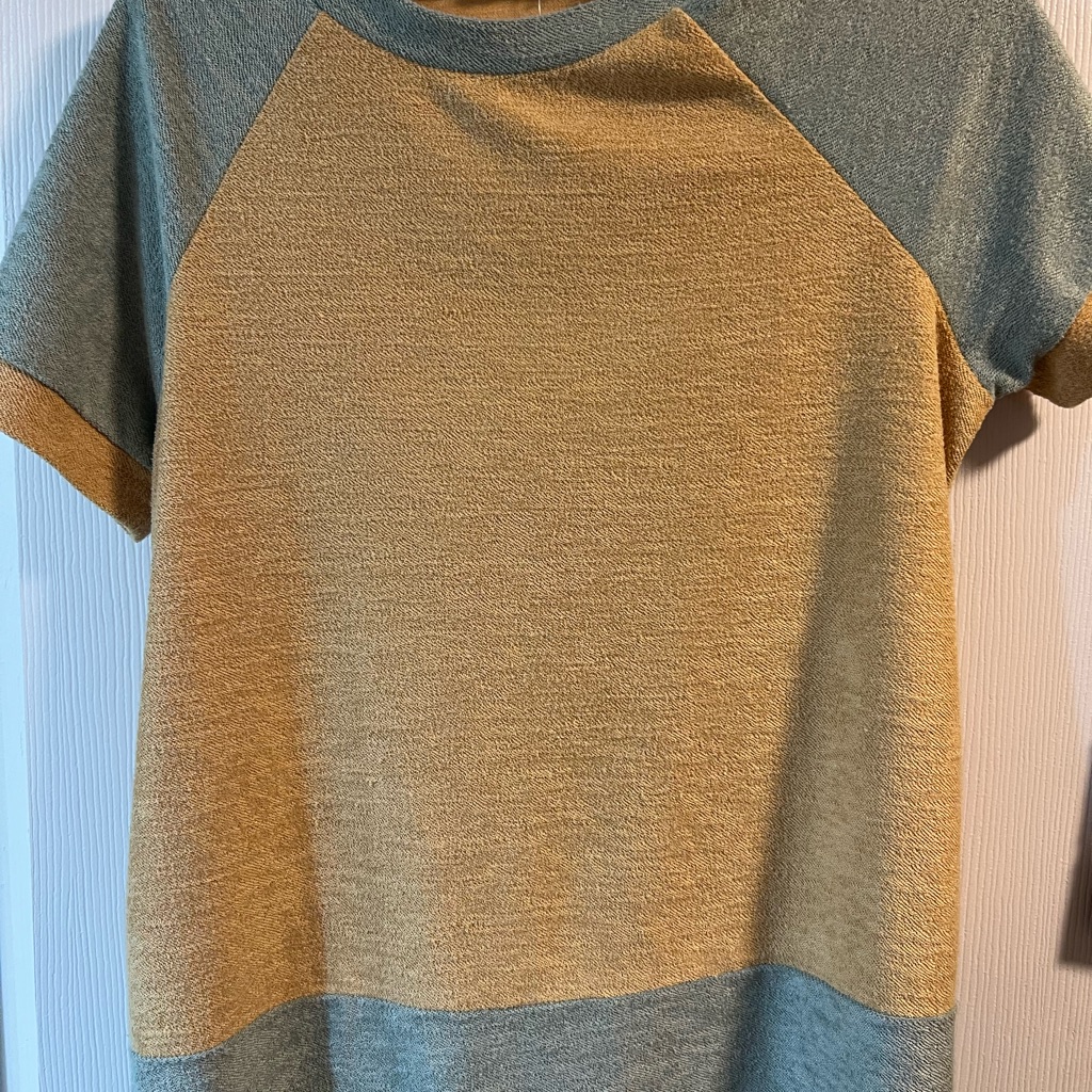 Main Strip Mustard And Gray Knit Top